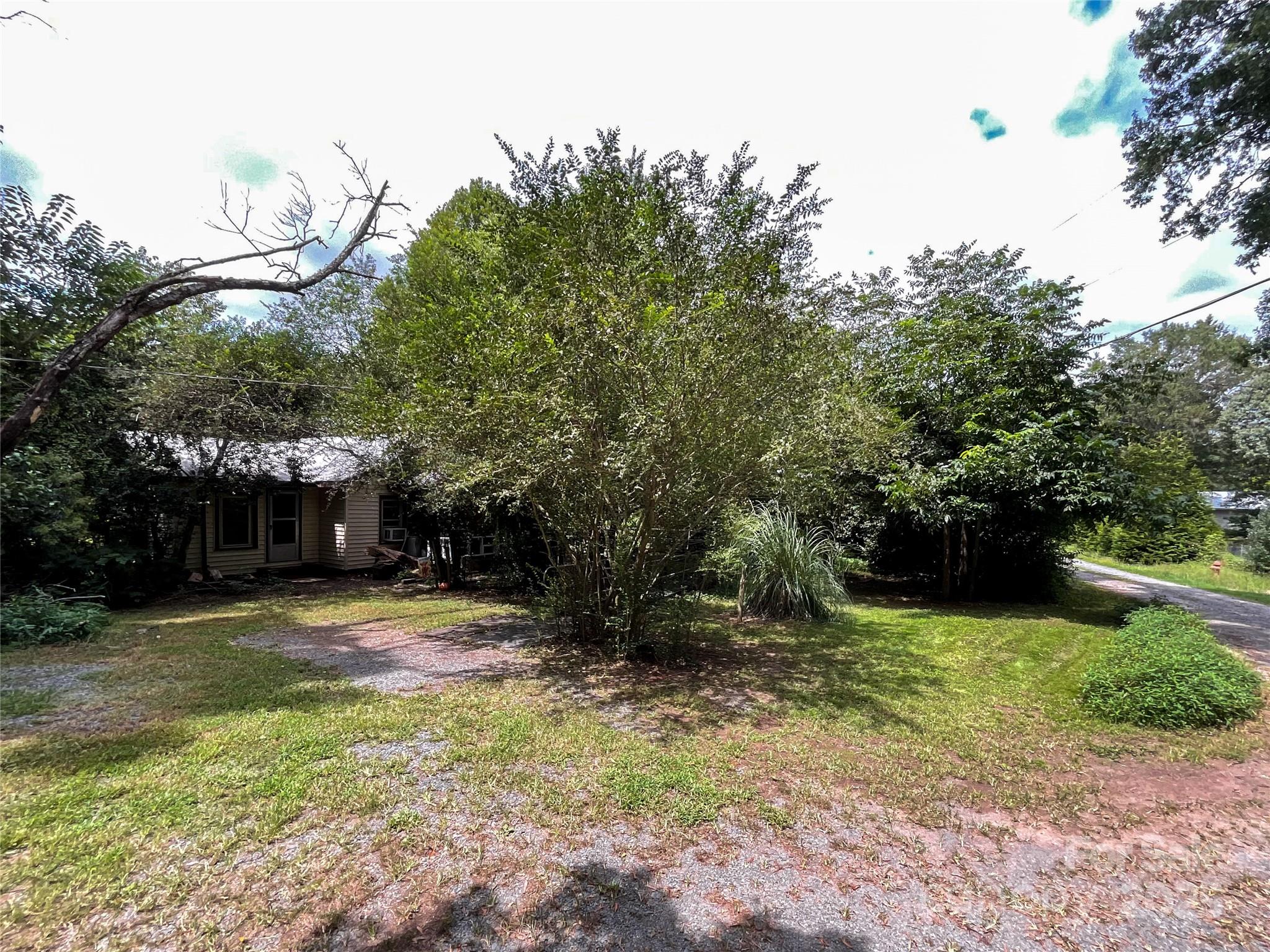 17837 Porter Hill Road Norwood NC 28128