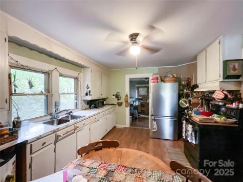 17837 Porter Hill Road Norwood NC 28128