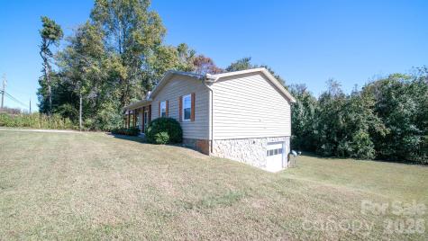 4186 Horseshoe Bend Road Hudson NC 28638