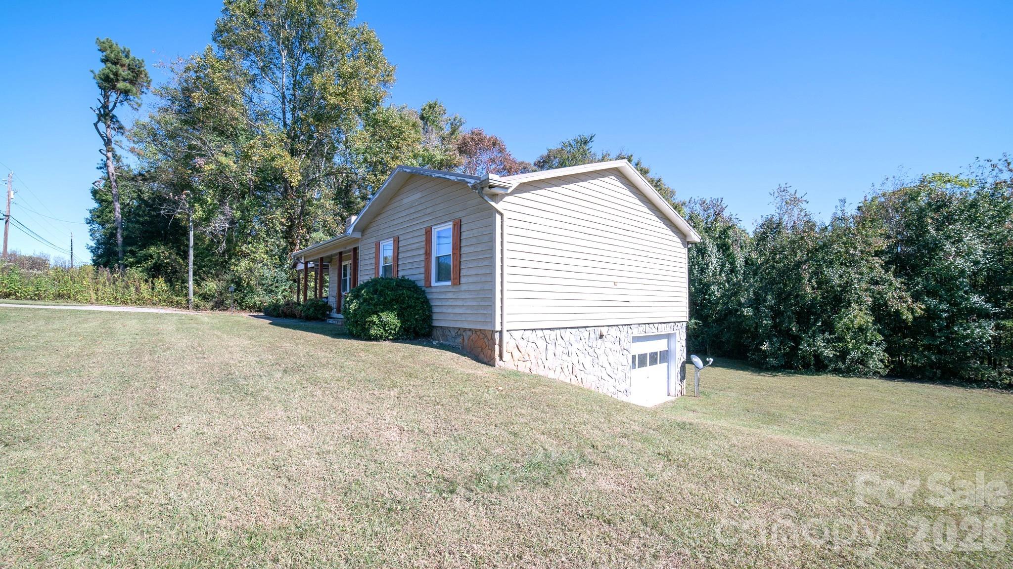 4186 Horseshoe Bend Road Hudson NC 28638