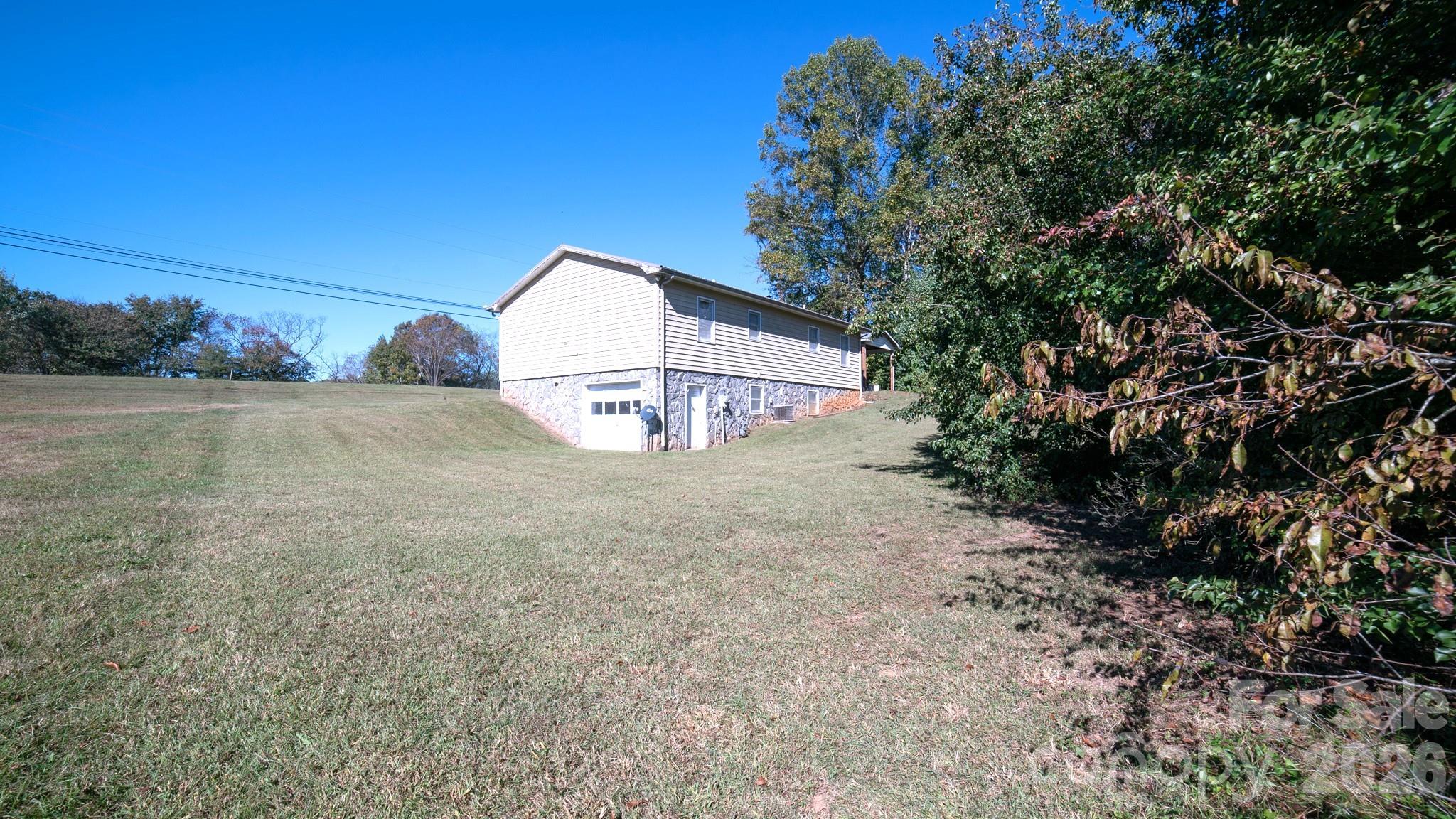 4186 Horseshoe Bend Road Hudson NC 28638