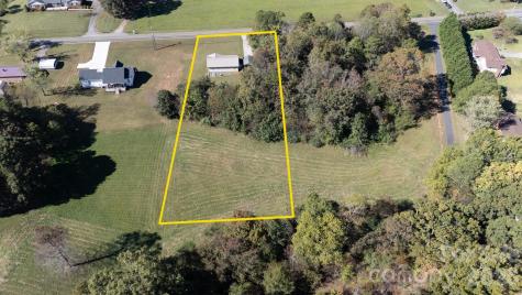 4186 Horseshoe Bend Road Hudson NC 28638