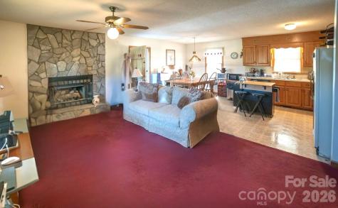 4186 Horseshoe Bend Road Hudson NC 28638
