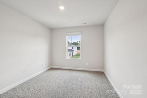 2073 Sunflower Circle Newton NC 28658