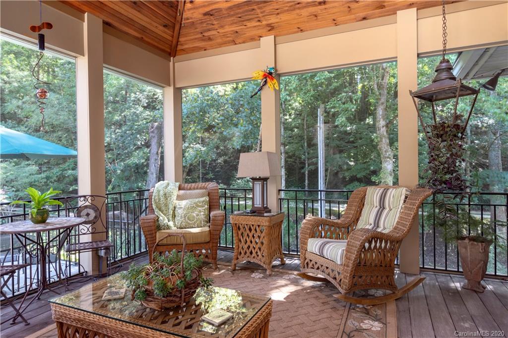 187 Country Club Road Asheville NC 28804