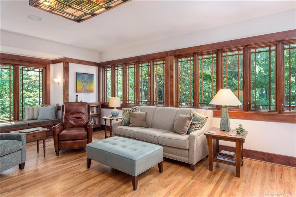 187 Country Club Road Asheville NC 28804