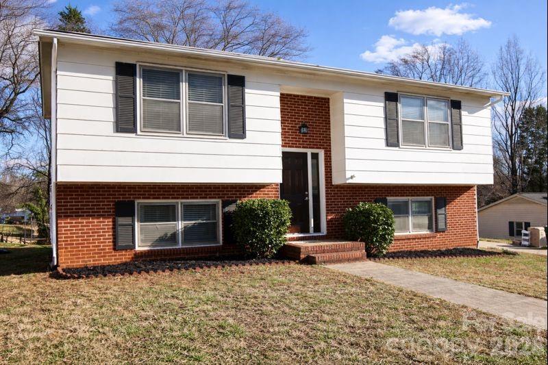 1312 Oak Hill Drive Newton NC 28658