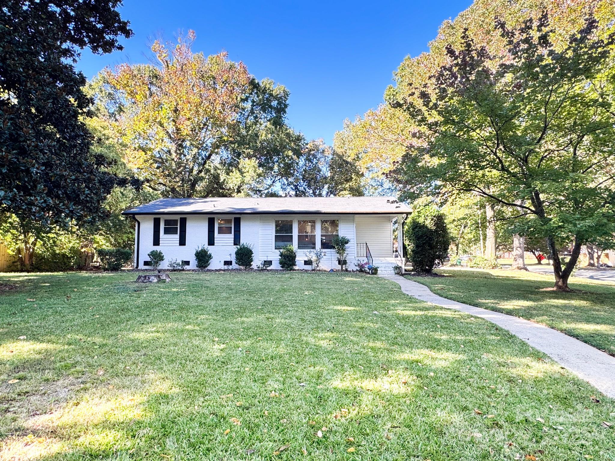 5415 Larchmont Avenue Charlotte NC 28215
