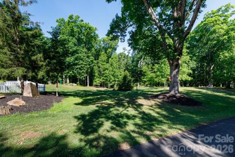 1108 King Road York SC 29745