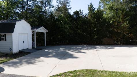 1108 King Road York SC 29745