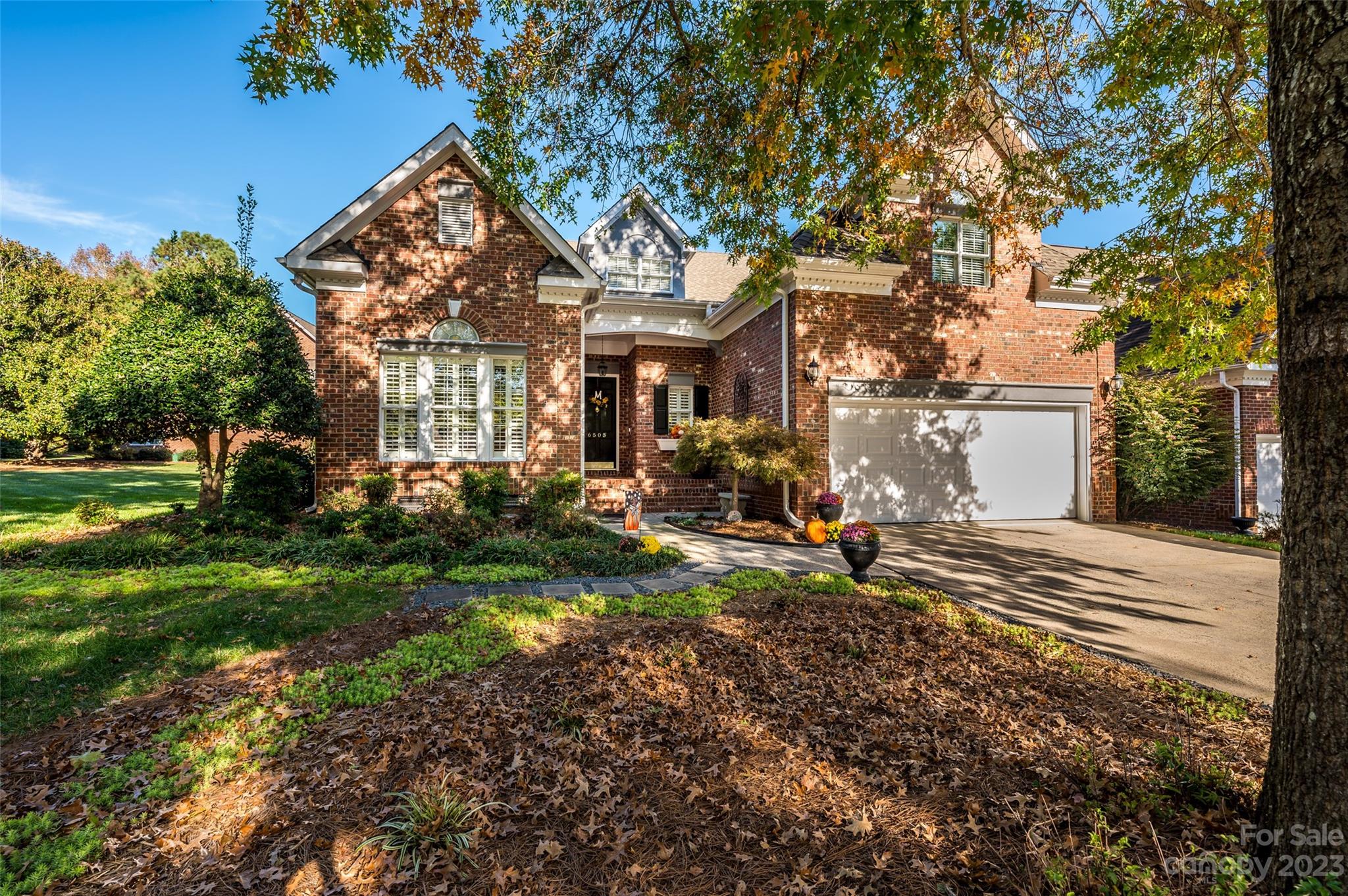 6505 Enclave Place Charlotte NC 28277