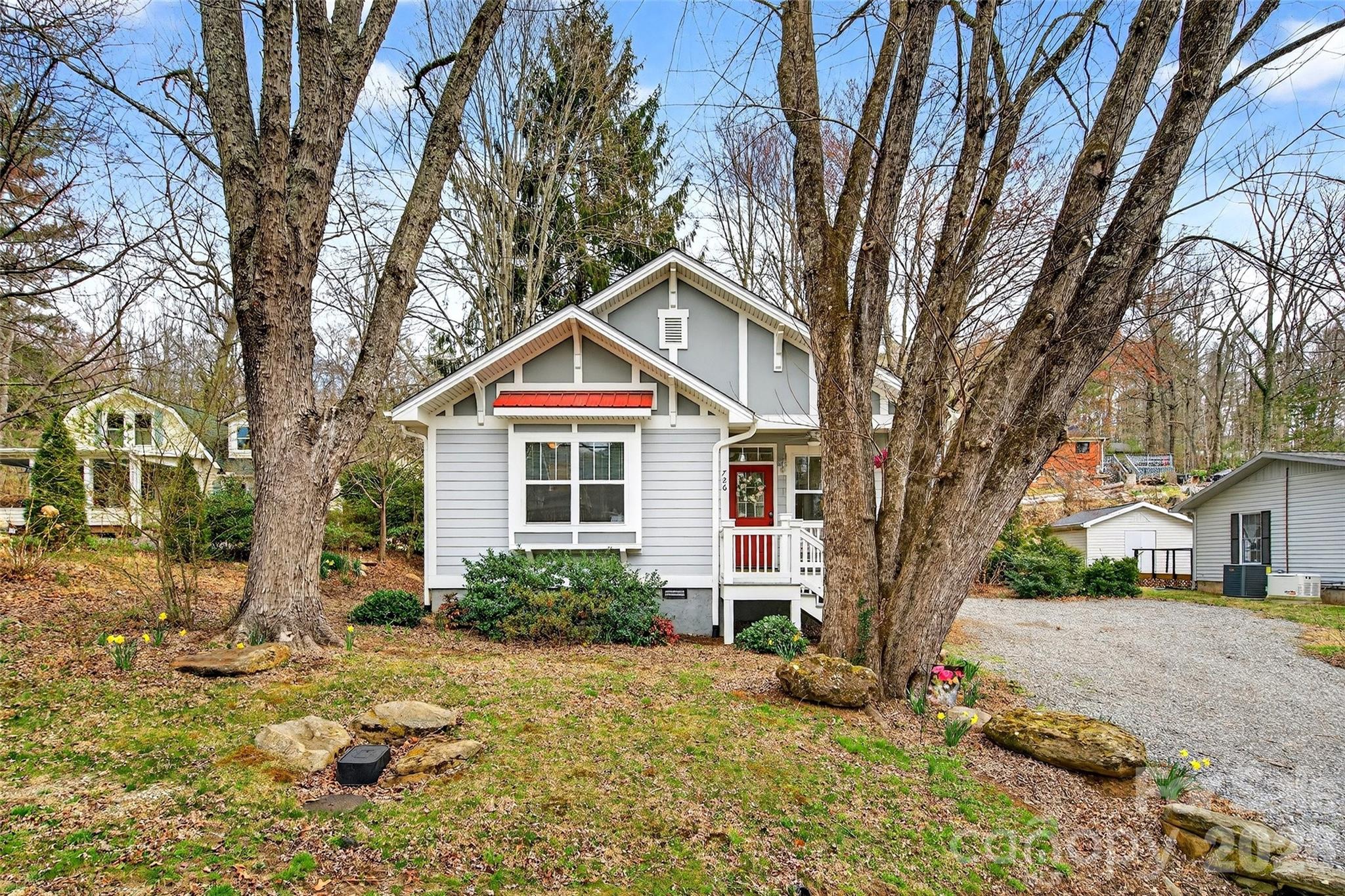 726 Rhododendron Avenue Black Mountain NC 28711