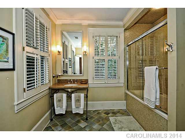 2134 Sherwood Avenue Charlotte NC 28207