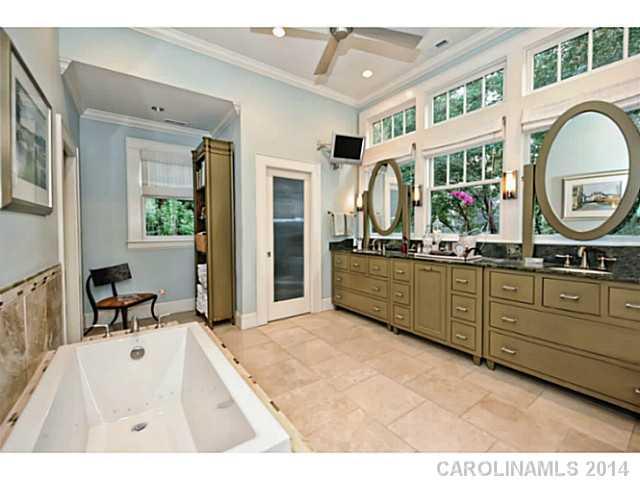 2134 Sherwood Avenue Charlotte NC 28207