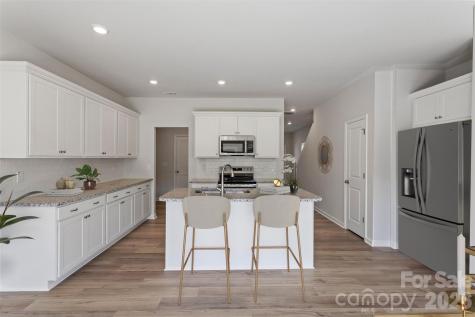 3013 Kingsfield Road Charlotte NC 28208