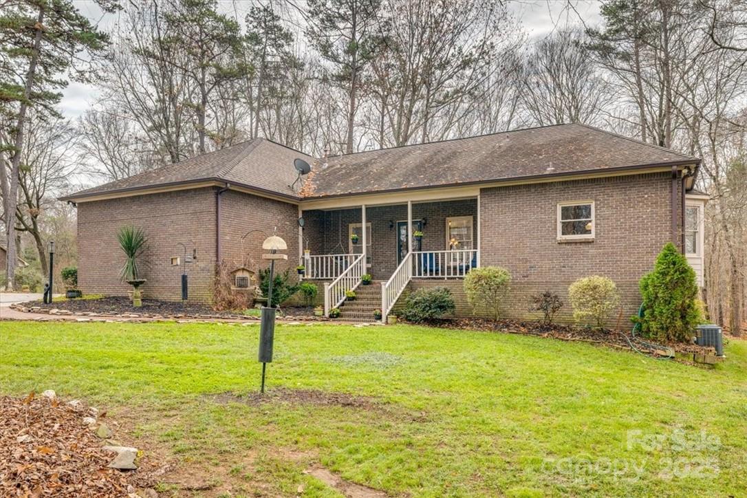 1800 Chestnut Lane Matthews NC 28104