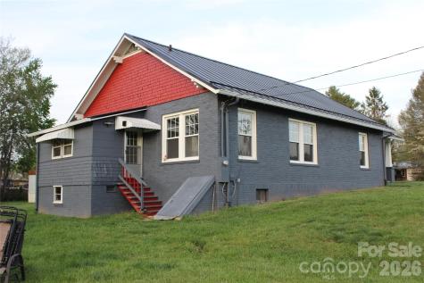 300 Banner Farm Road Mills River NC 28759