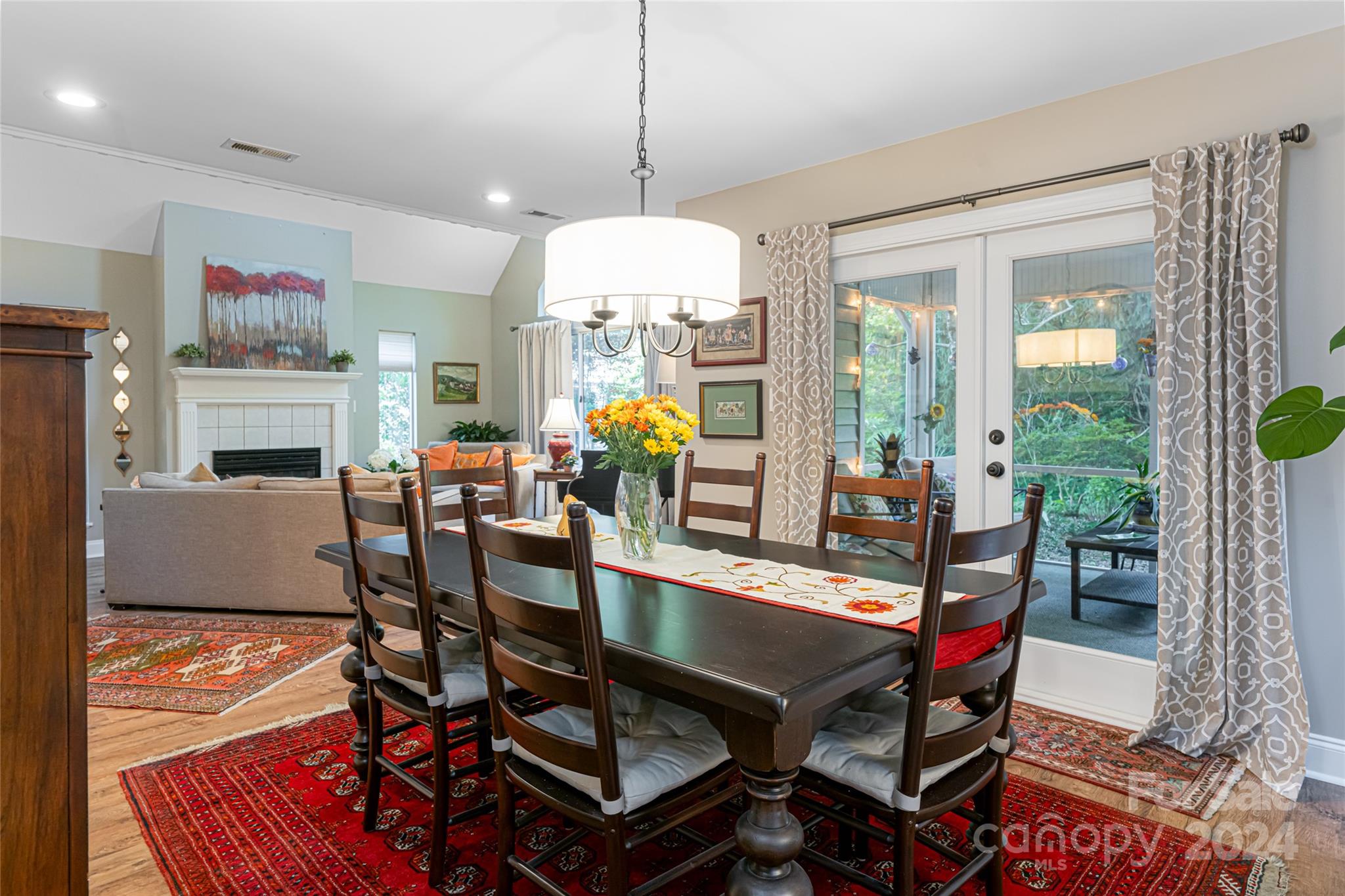 14 Stuart Circle Asheville NC 28804