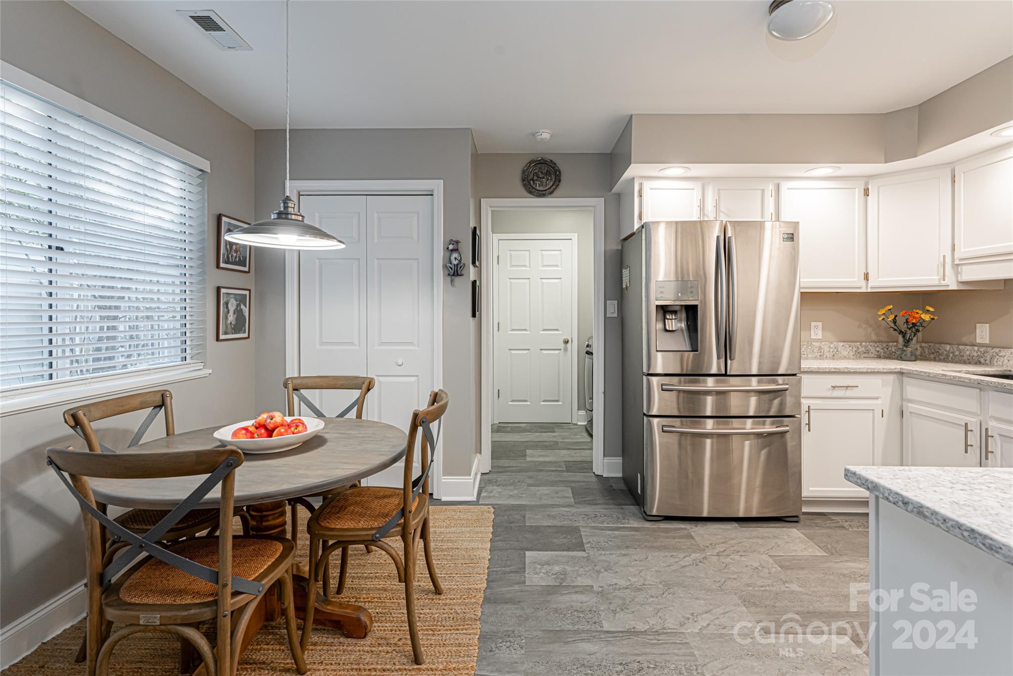 14 Stuart Circle Asheville NC 28804