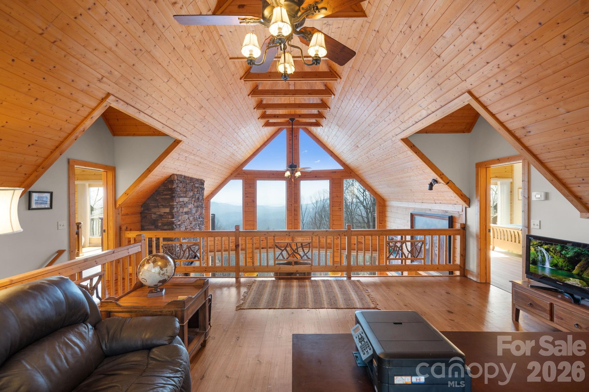 277 Kestrel Court Sapphire NC 28774
