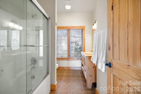 277 Kestrel Court Sapphire NC 28774