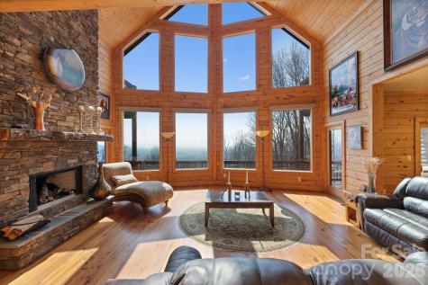 277 Kestrel Court Sapphire NC 28774