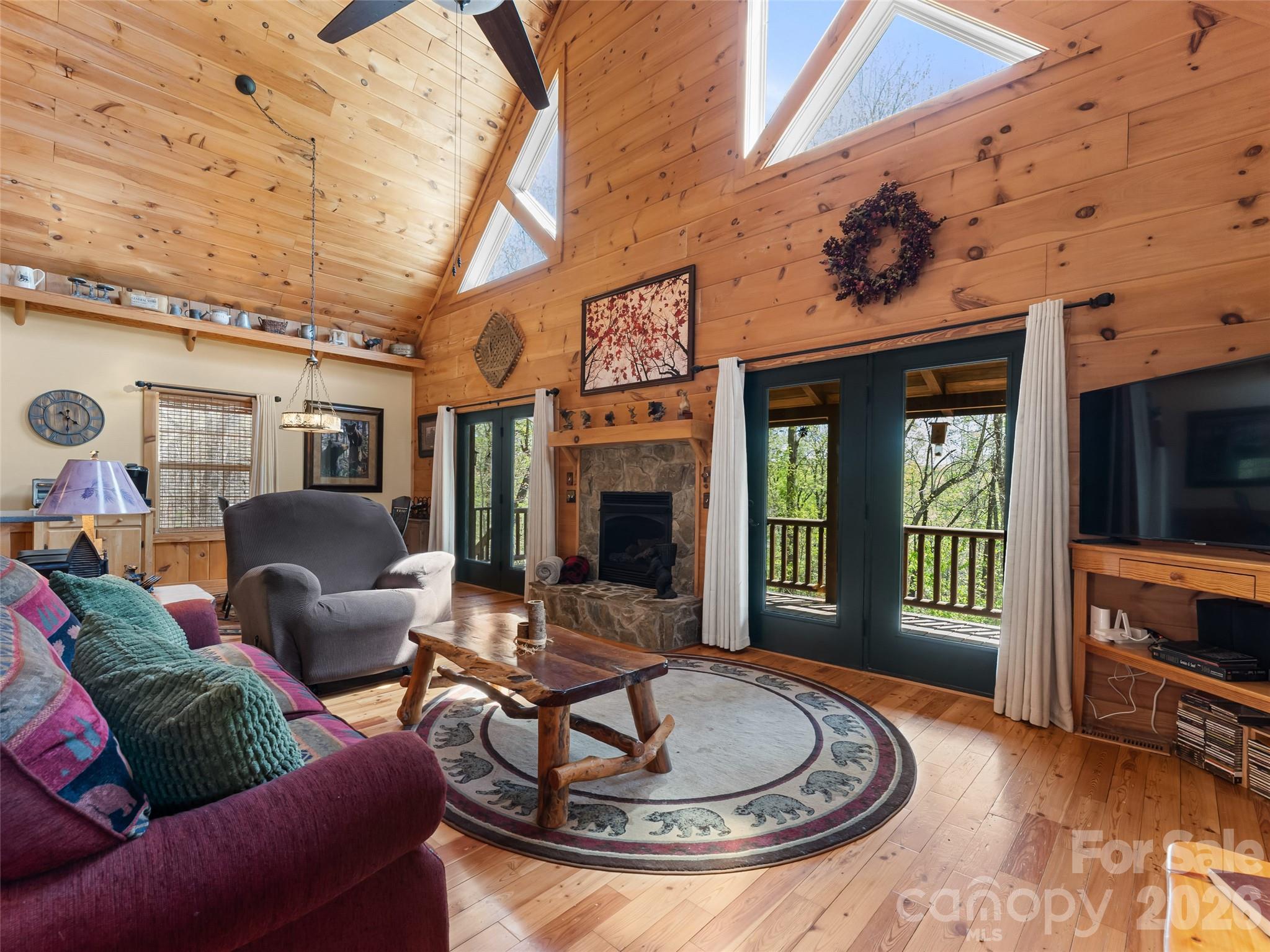 462 Deep Woods Lane Saluda NC 28773
