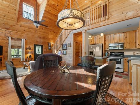 462 Deep Woods Lane Saluda NC 28773