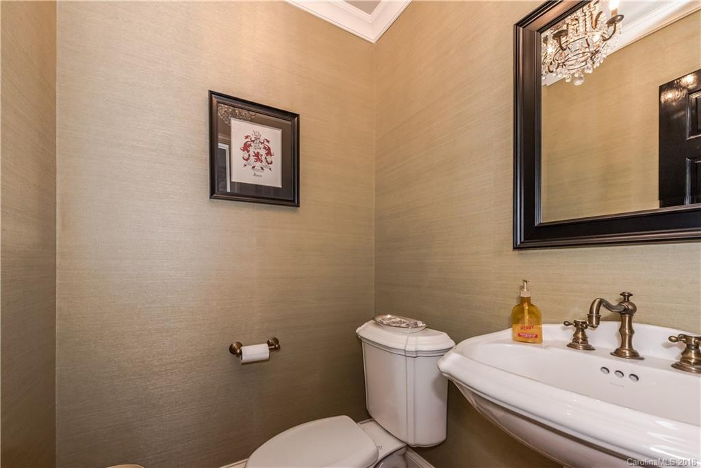 2012 Cloister Drive Charlotte NC 28211