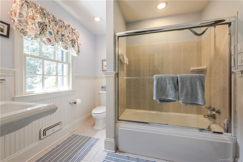 2012 Cloister Drive Charlotte NC 28211