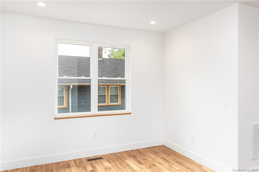 30 Dunwell Avenue Asheville NC 28806