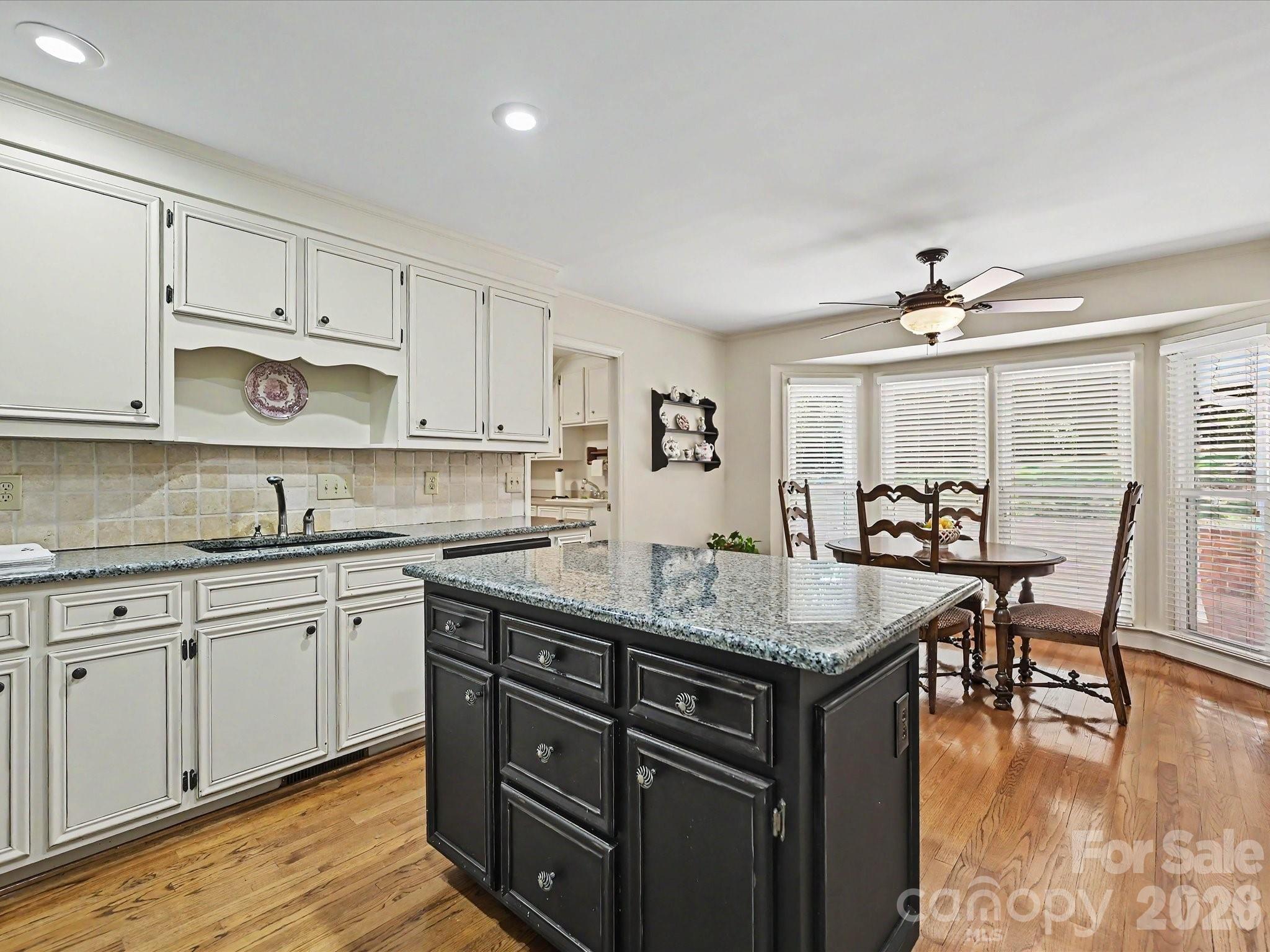 7933 Sunnyvale Lane Charlotte NC 28210