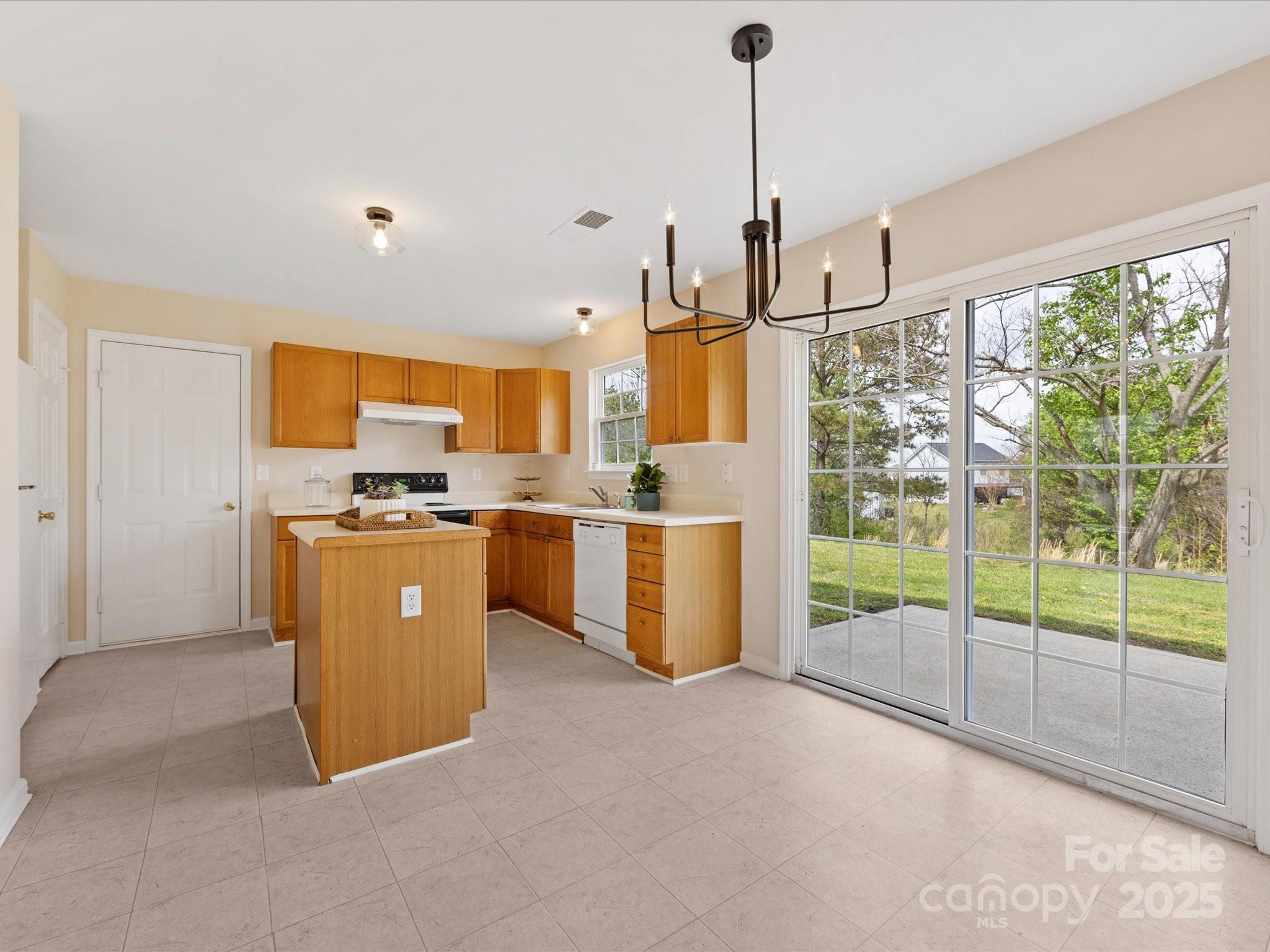 1102 Balcorn Place Charlotte NC 28214