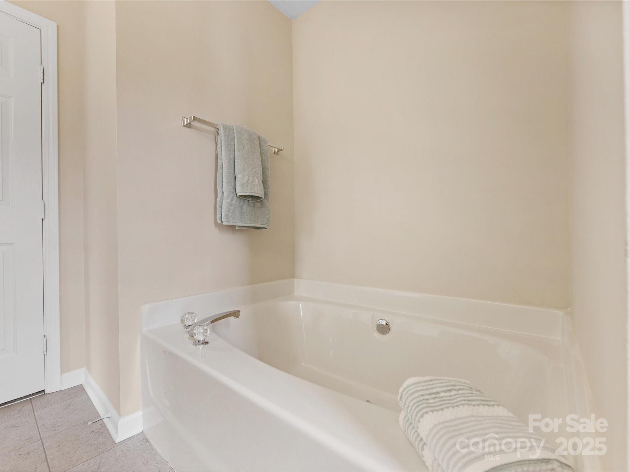 1102 Balcorn Place Charlotte NC 28214