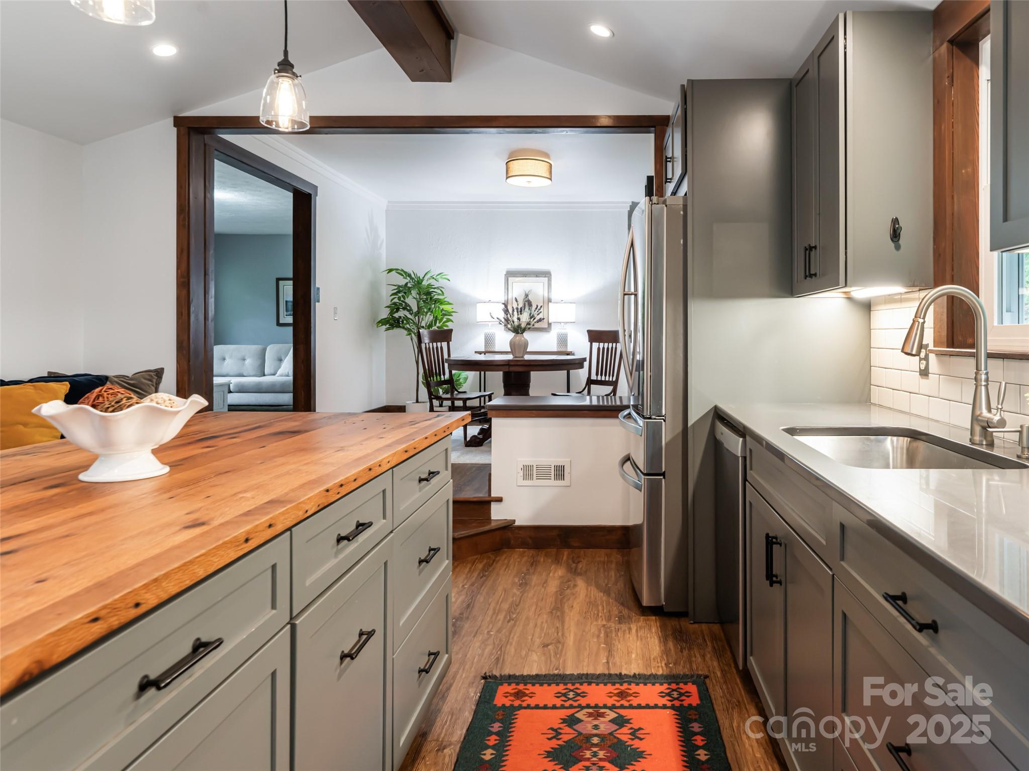 3 Valley Lane Asheville NC 28804