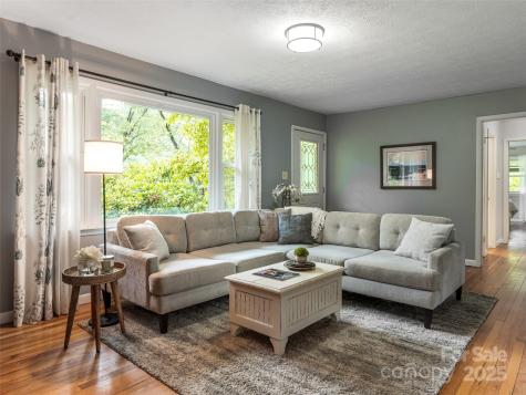 3 Valley Lane Asheville NC 28804