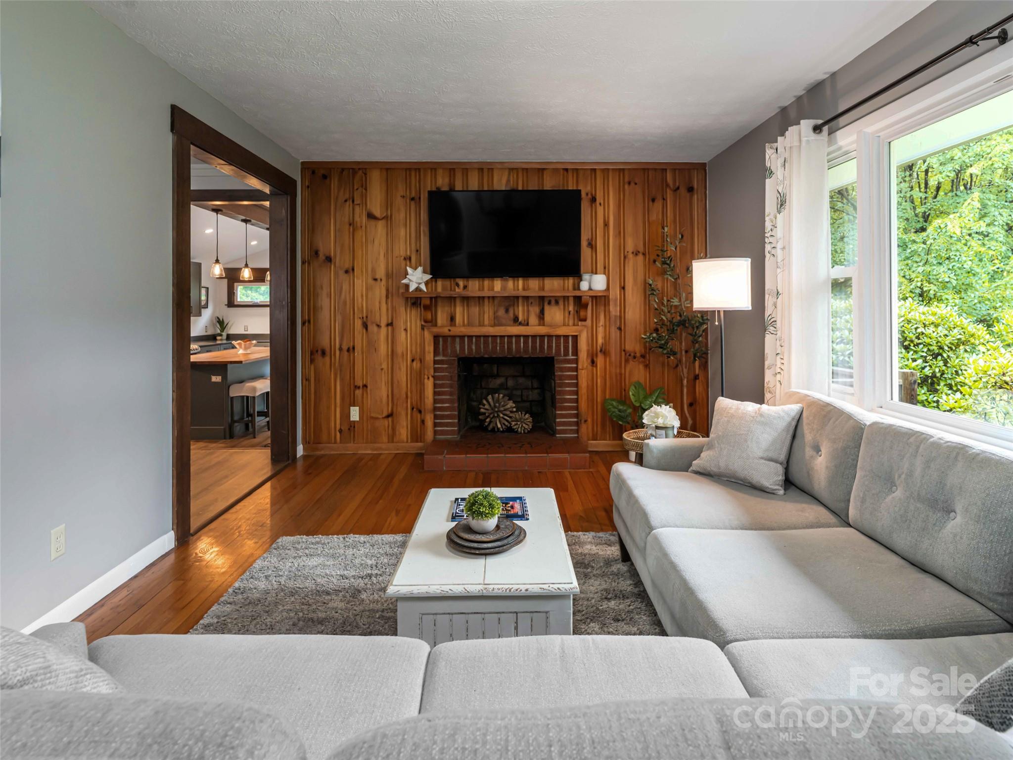 3 Valley Lane Asheville NC 28804