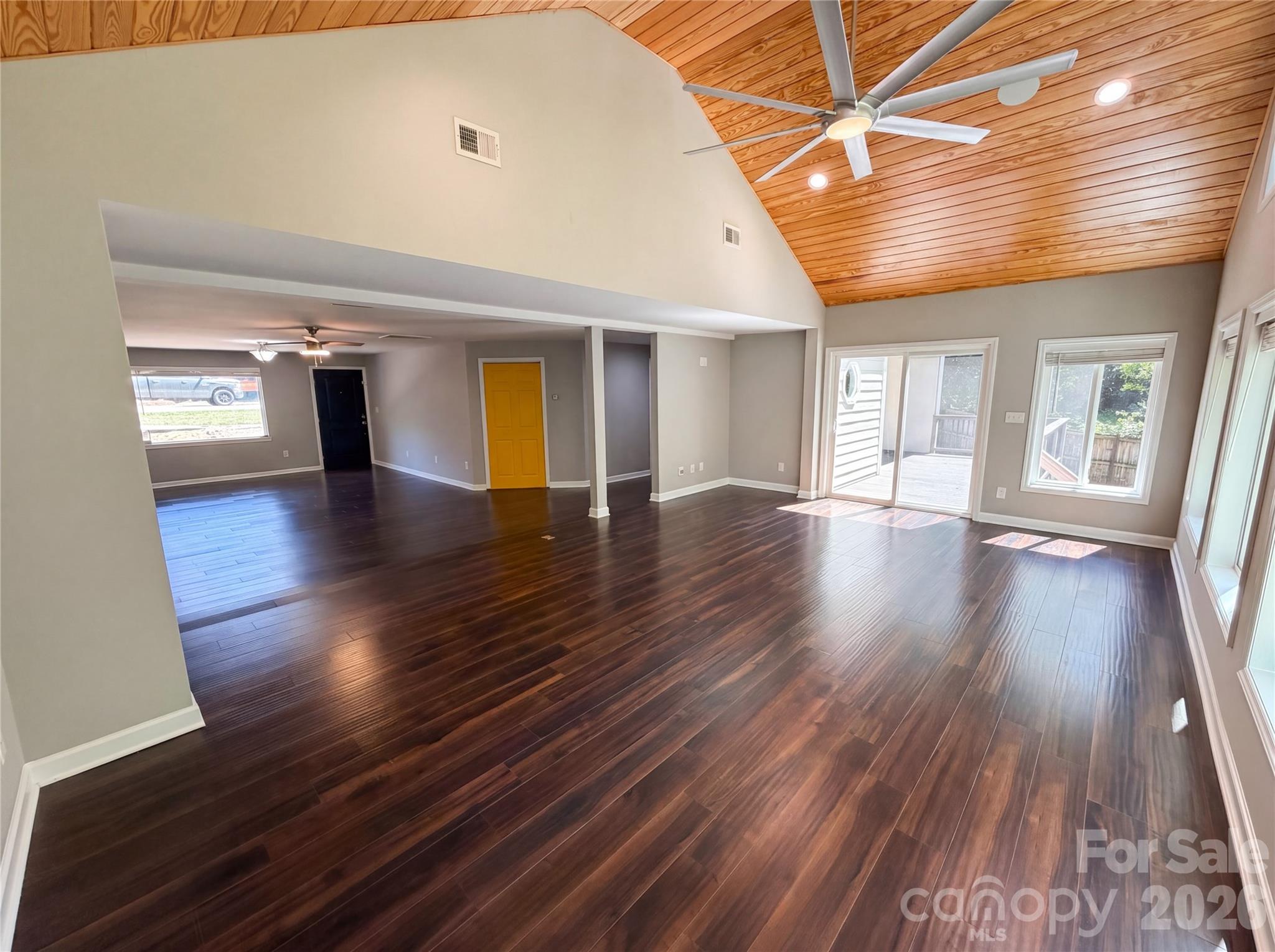 1322 Carolyn Drive Charlotte NC 28205