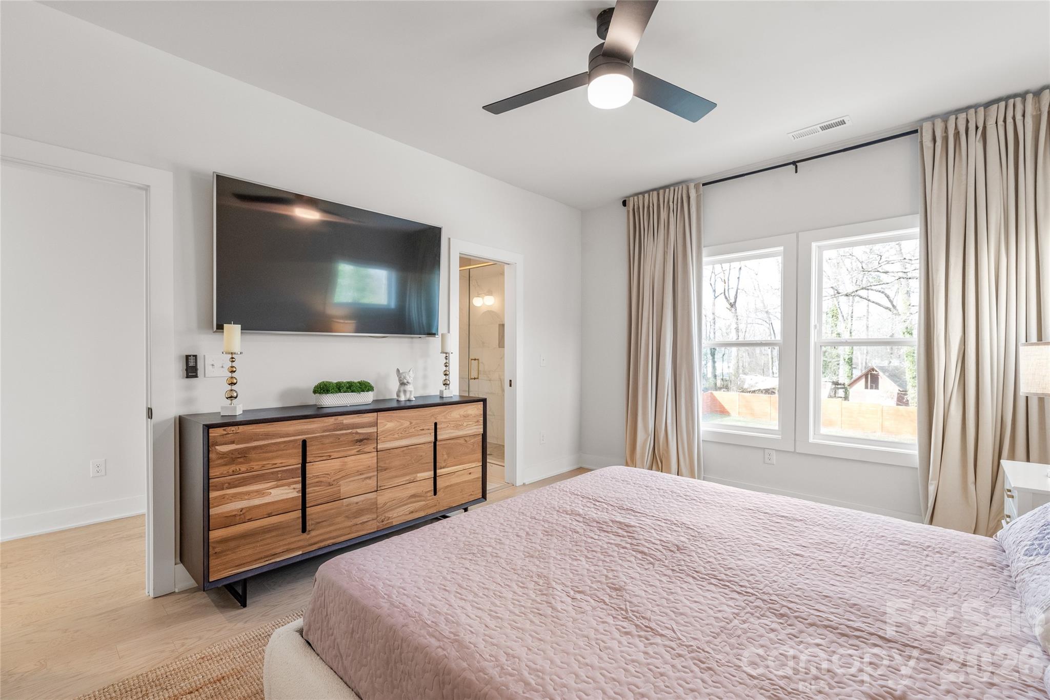 5773 Stephanie Street Charlotte NC 28212