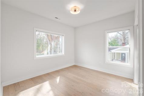 5773 Stephanie Street Charlotte NC 28212