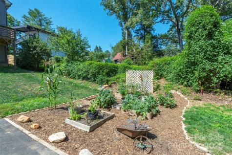 181 Chatham Road Asheville NC 28804