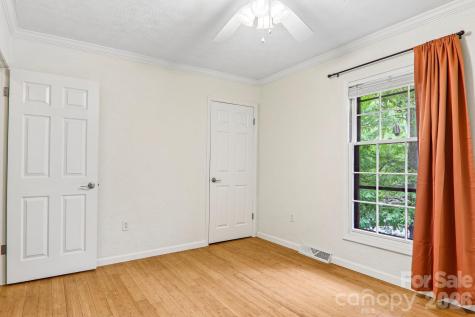 14 Forest Ridge Drive Arden NC 28704