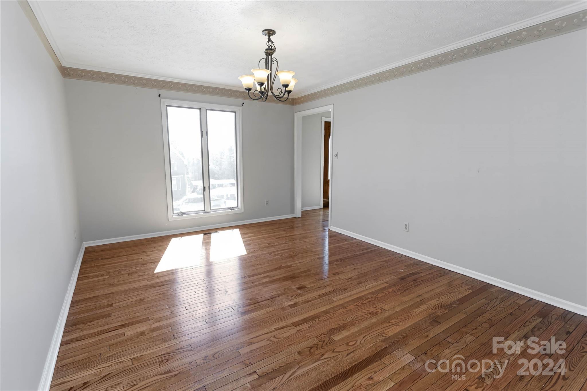 53 Braddock Way Asheville NC 28803