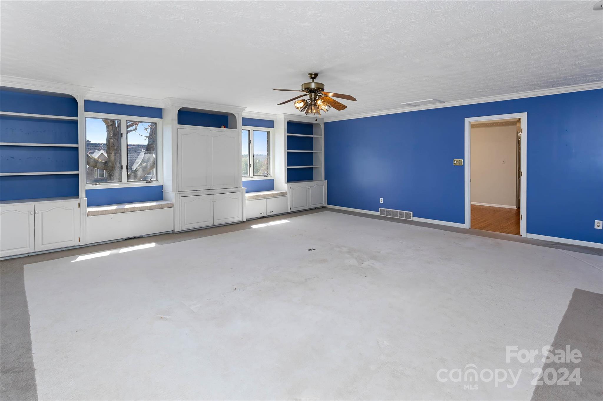 53 Braddock Way Asheville NC 28803