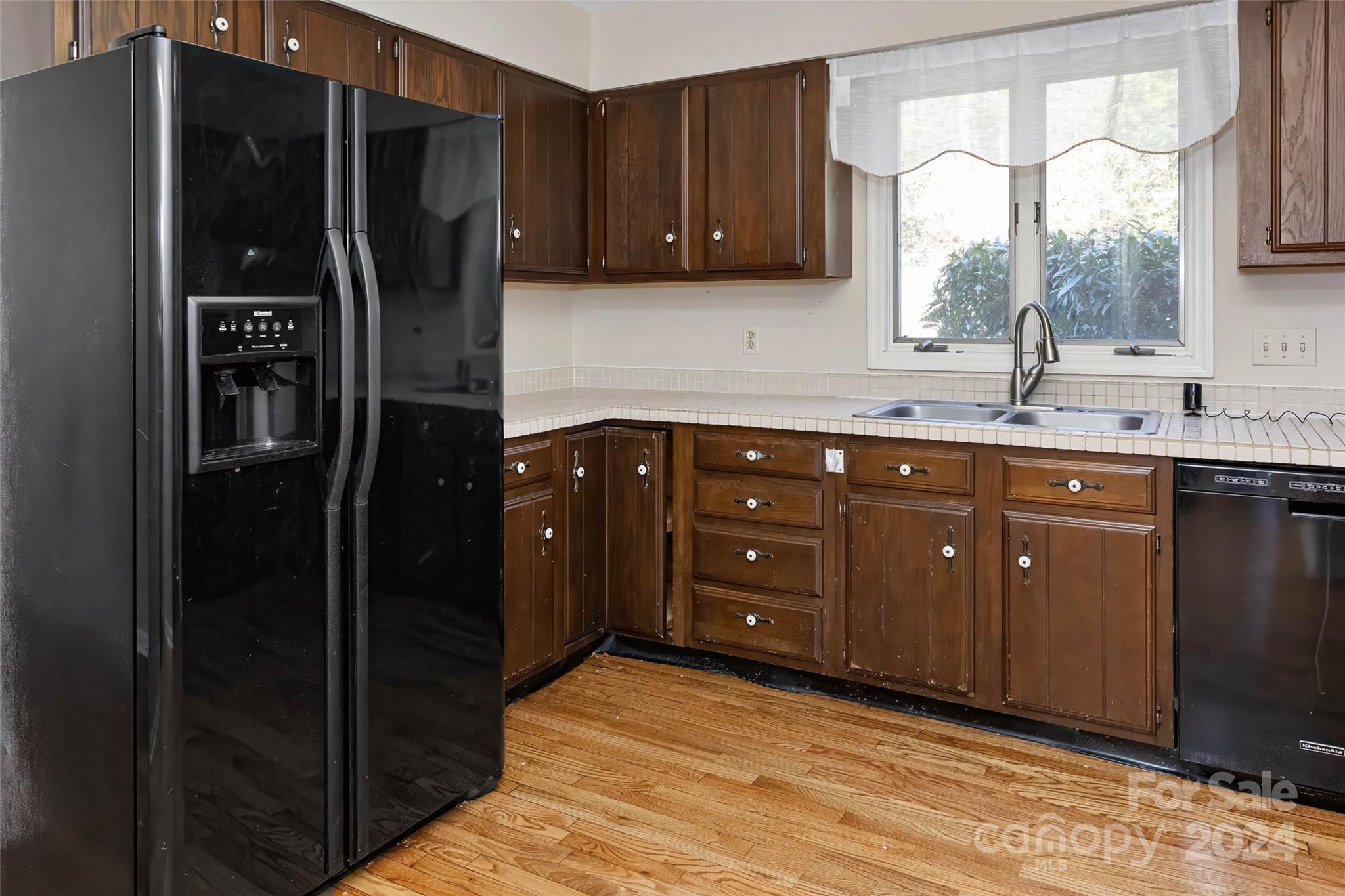 53 Braddock Way Asheville NC 28803