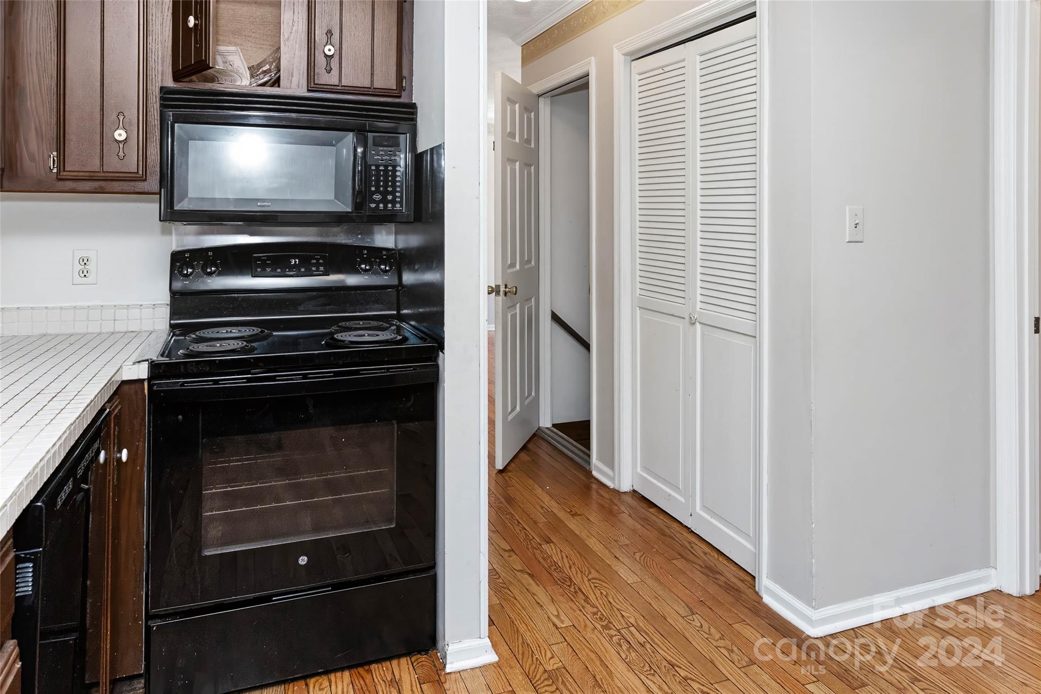 53 Braddock Way Asheville NC 28803