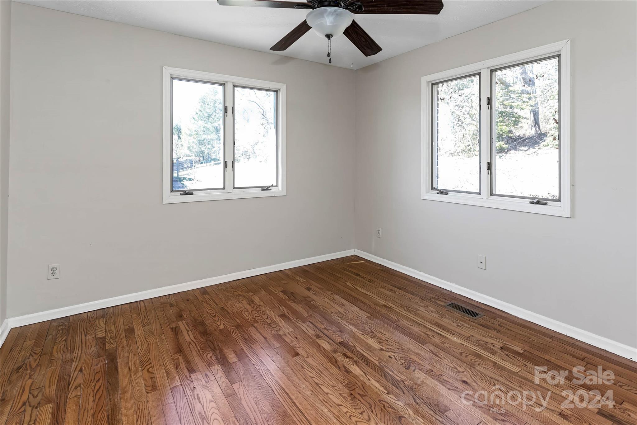 53 Braddock Way Asheville NC 28803