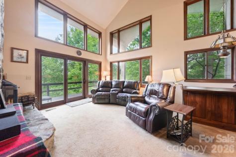 415 Reel Hollow Road Marion NC 28752