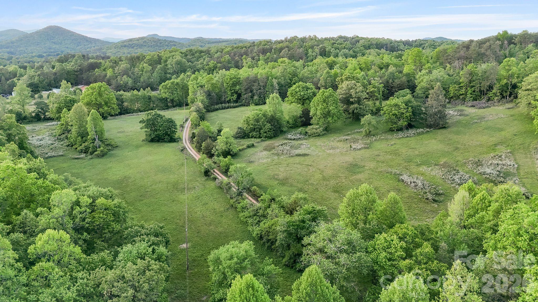 415 Reel Hollow Road Marion NC 28752