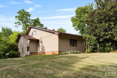 415 Reel Hollow Road Marion NC 28752